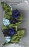Cp8937 Ribbon Roses Blue